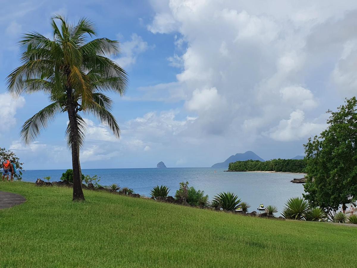 Ti Oasis Trinidad, Studio Vue Mer A Pierre & Vacances Sainte-Luce Exteriör bild